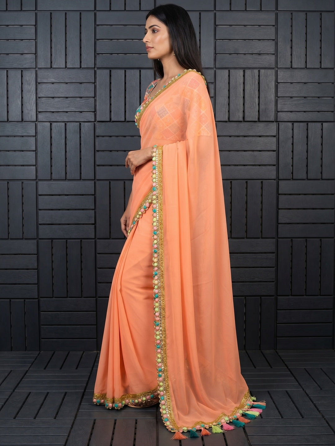 Peach Solid Georgette Saree With Sequins Embroidered Border - Image 2