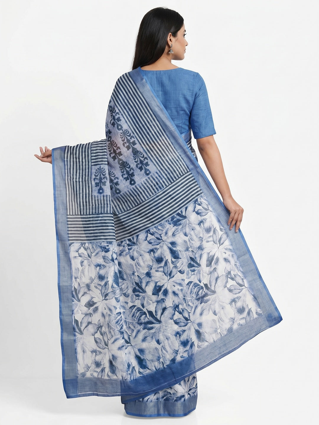 White & Blue Floral Digital Printed Linen Saree With Zari Border - Image 3