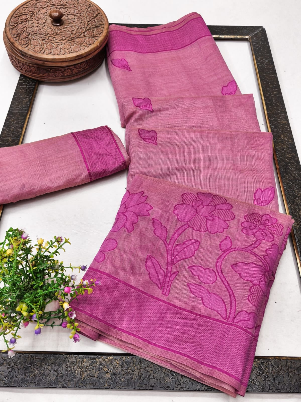 Peachmode Pink Linen Jamdani Saree for Traditional Wear - Image 2