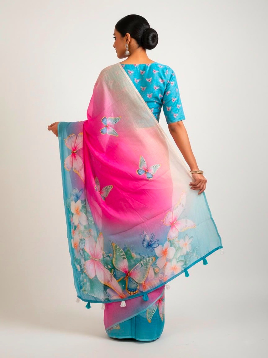 Peachmode Magenta Soft Linen Saree with butterfly floral print - Image 3