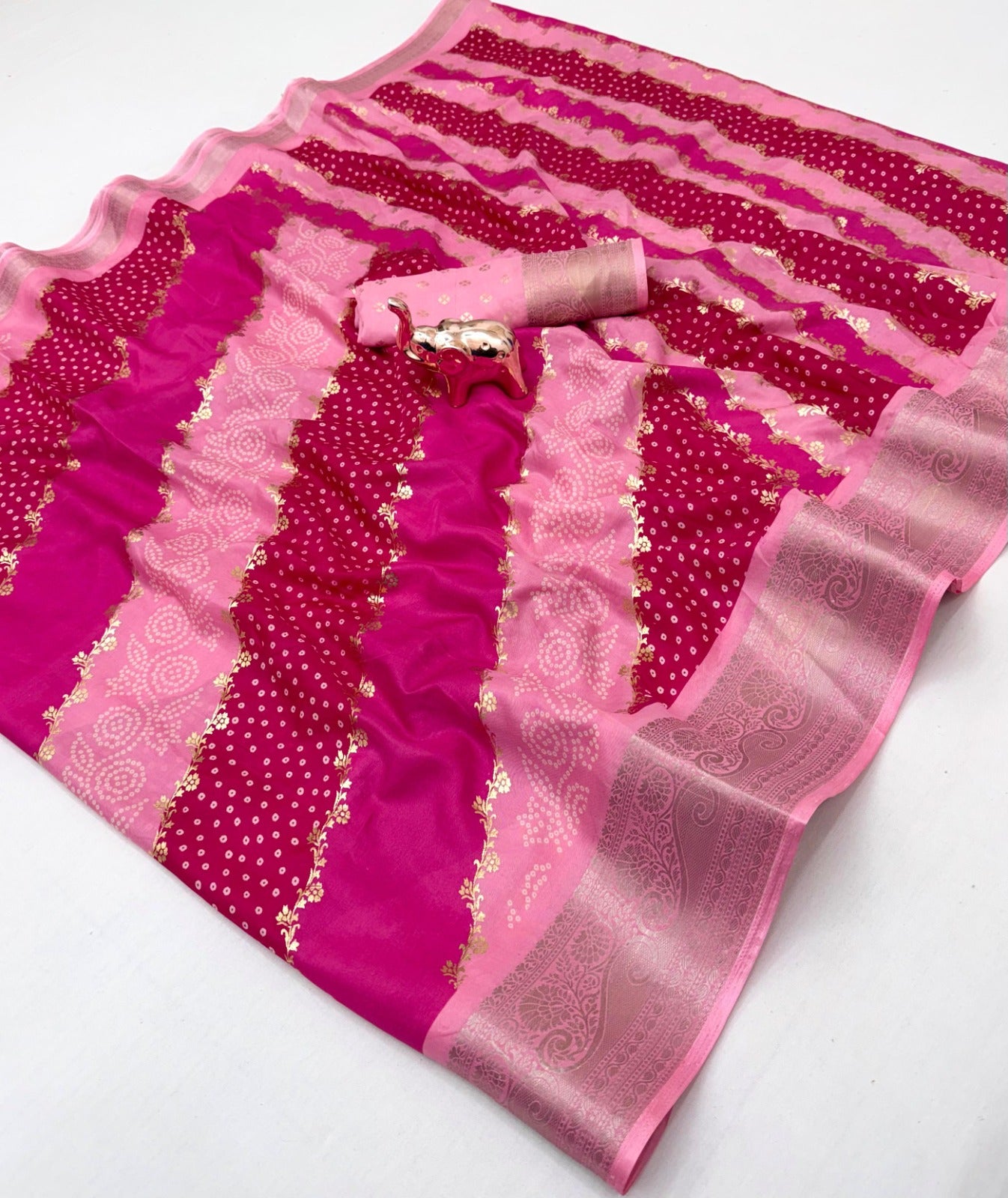 Peachmode Pink Dola Silk Foil Work Saree - Image 2