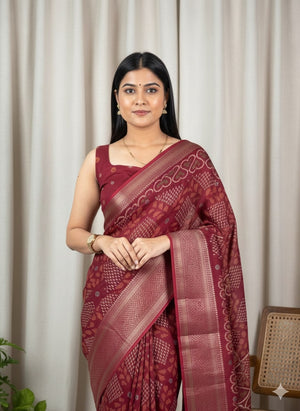 Peachmode Maroon Dola Silk Woven Border Saree - Image 2
