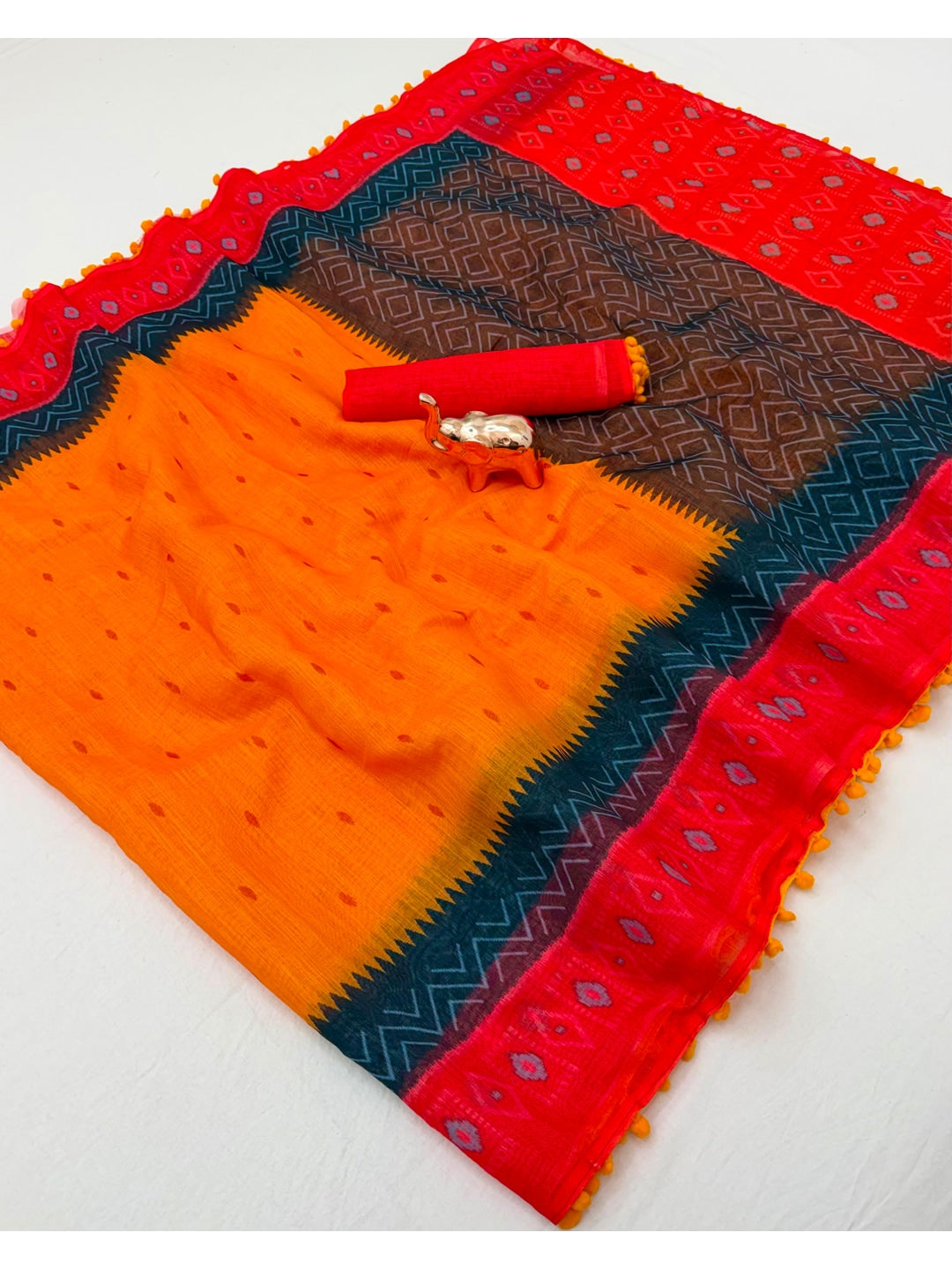 Peachmode Orange Mul Mul Cotton Saree with Digital Print - Image 2