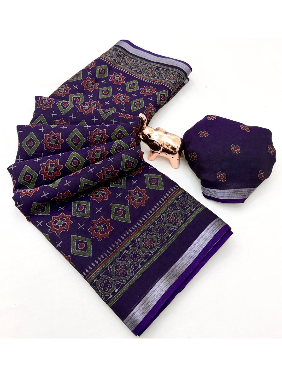Peachmode Purple Semi Cotton Saree with Ajrakh Print - Image 2