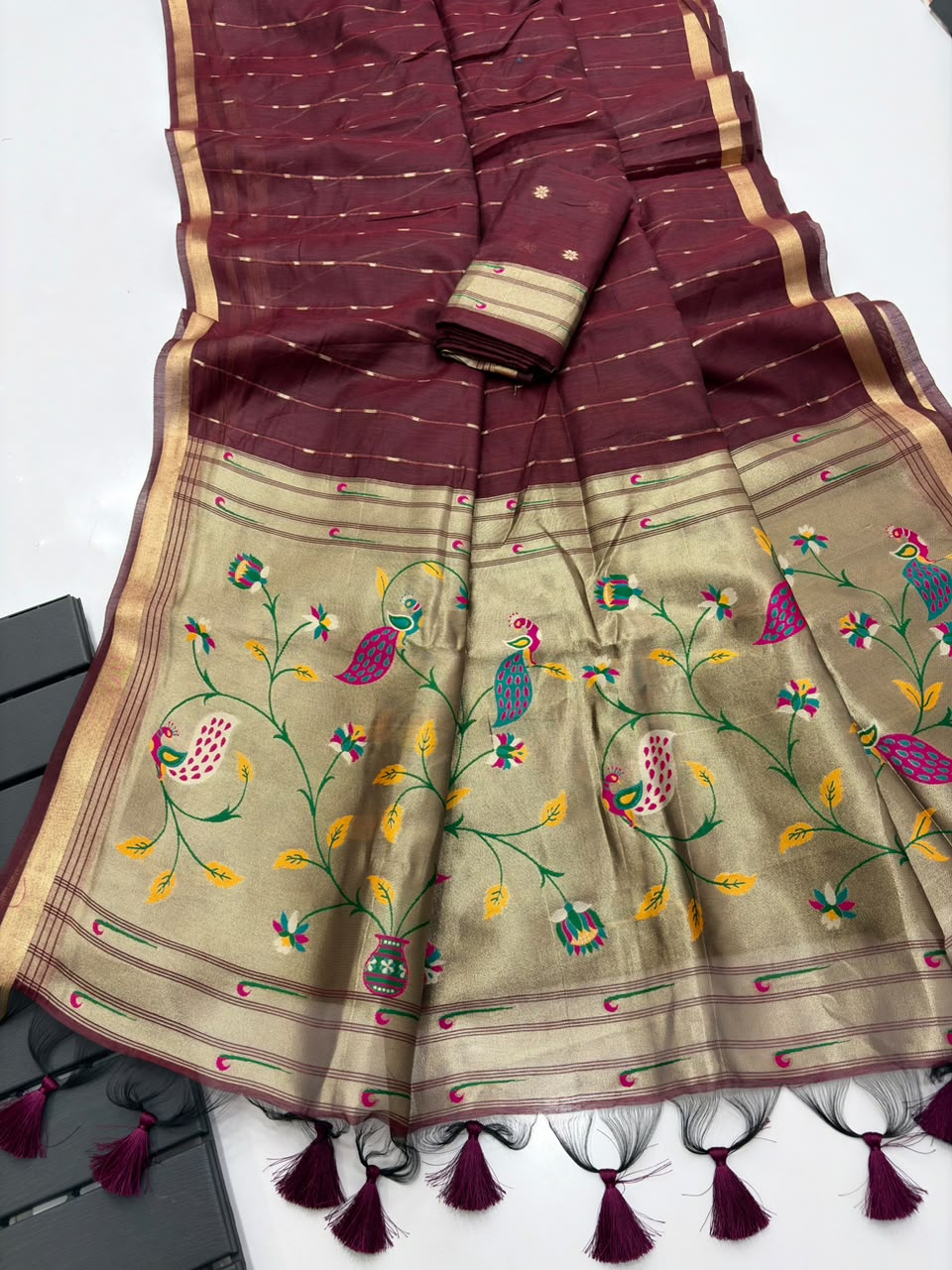 Peachmode Maroon Paithani Muga Silk Zari Weave Saree - Image 7