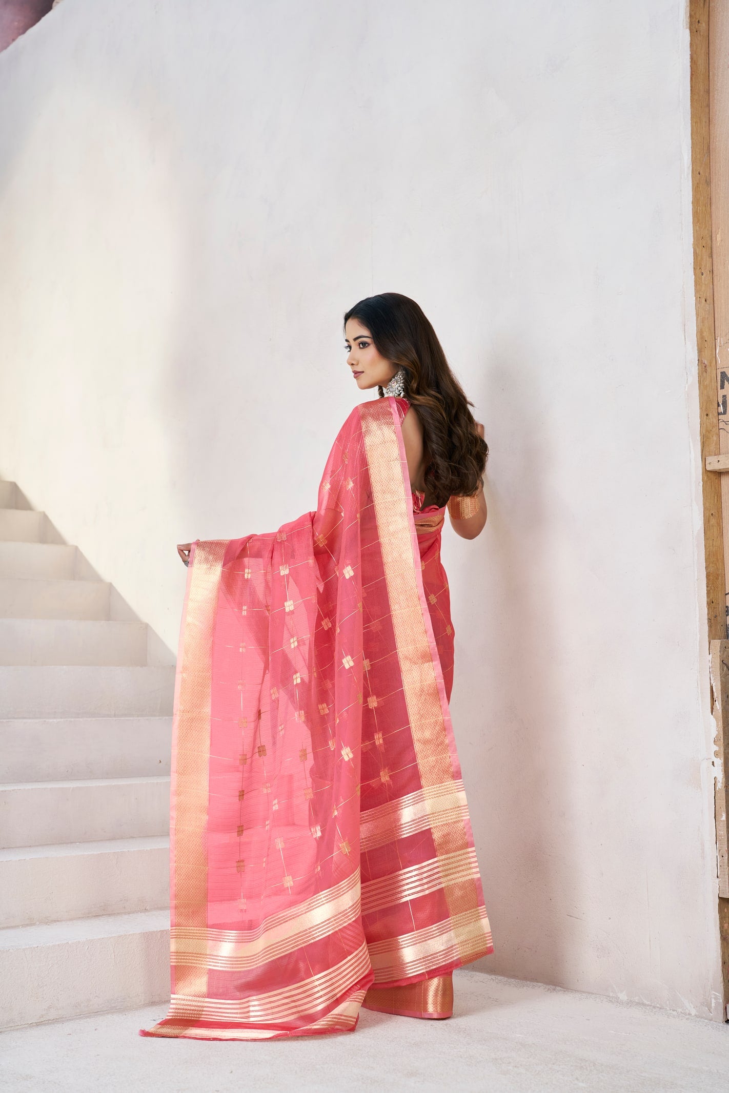 Peachmode Pink Linen Cotton Silk Zari Saree - Image 5