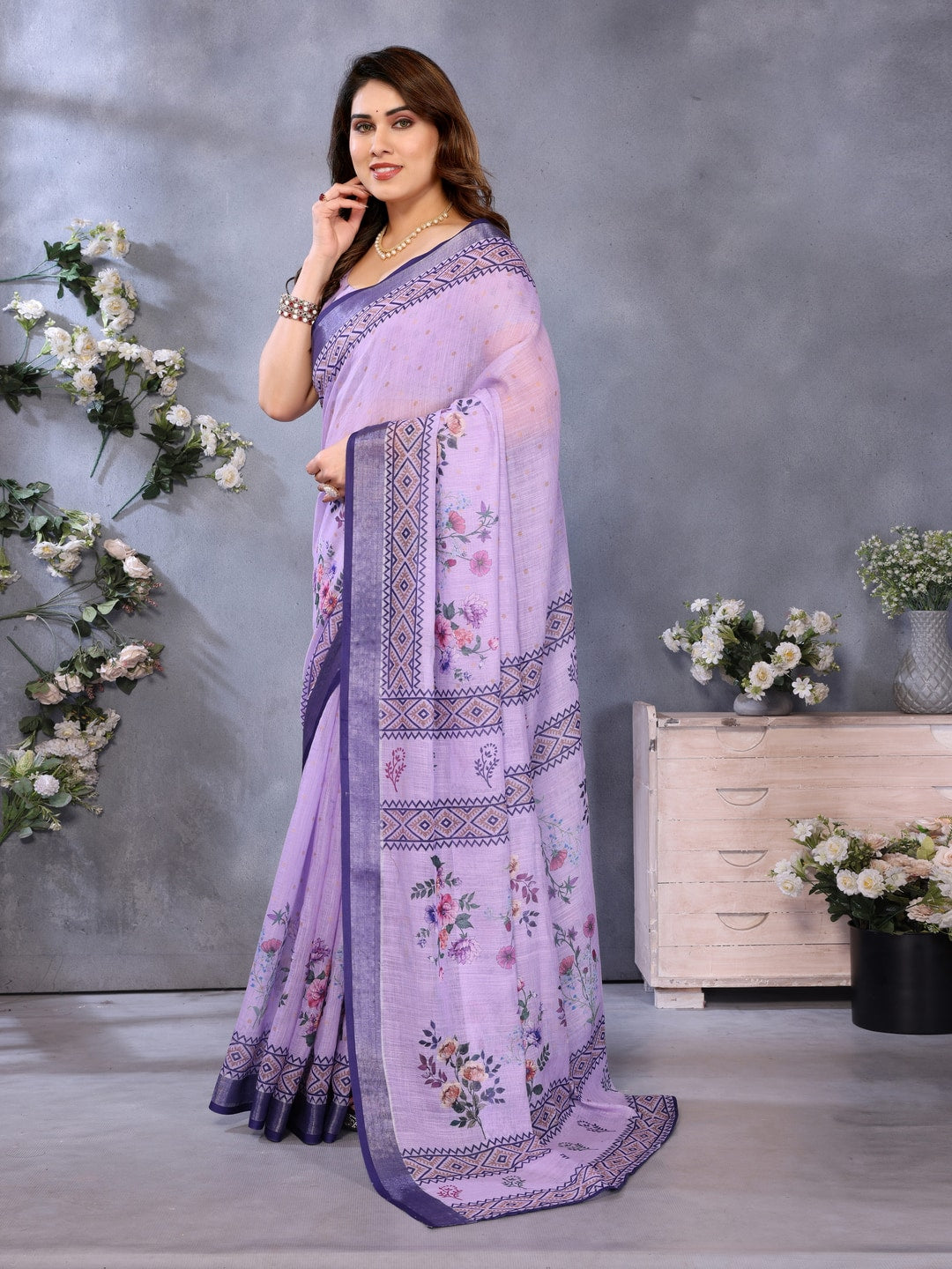 Purple Handloom Linen Cotton Digital Print Saree - Image 2