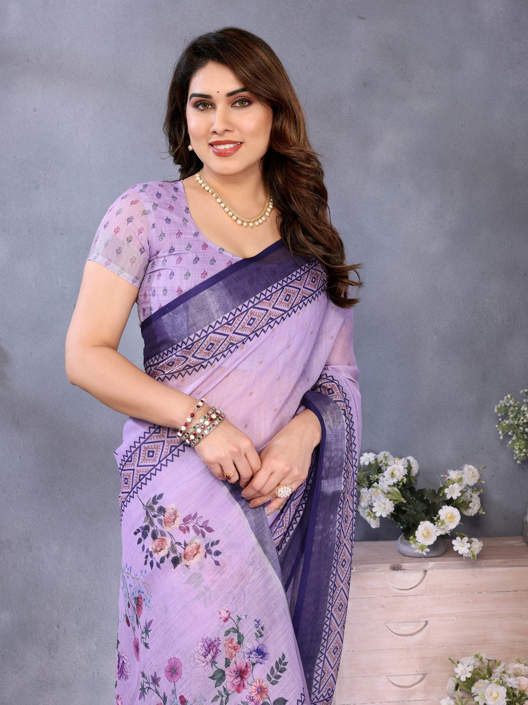 Purple Handloom Linen Cotton Digital Print Saree - Image 4
