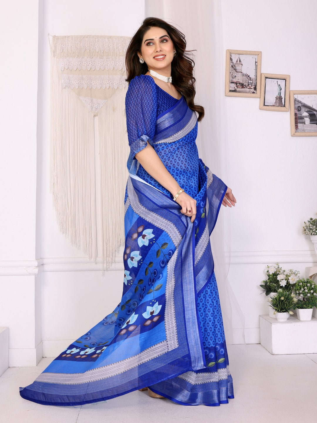 Blue Handloom Linen Cotton Digital Print Saree - Image 3
