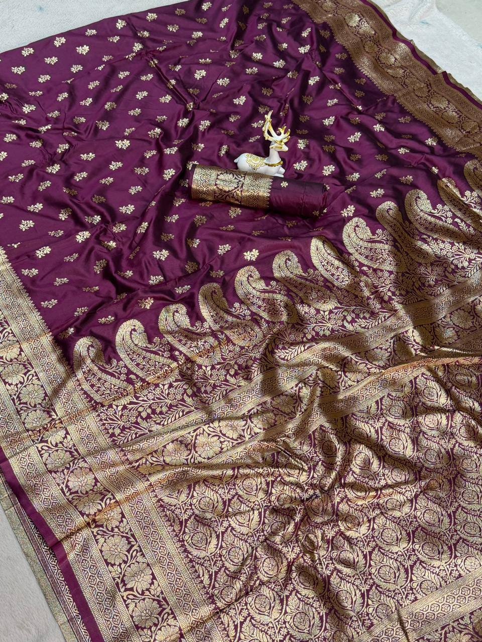 Peachmode Purple Banarasi Soft Silk Zari Saree - Image 8