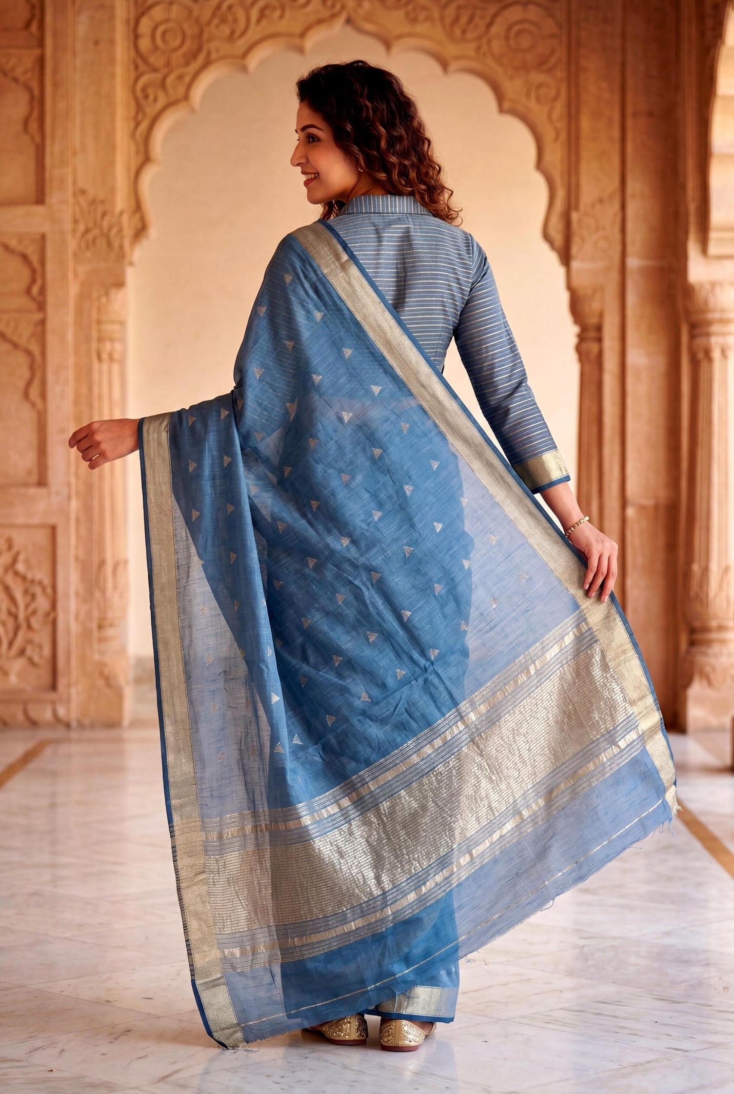 Peachmode Blue Linen Cotton Silk Zari Saree - Image 4