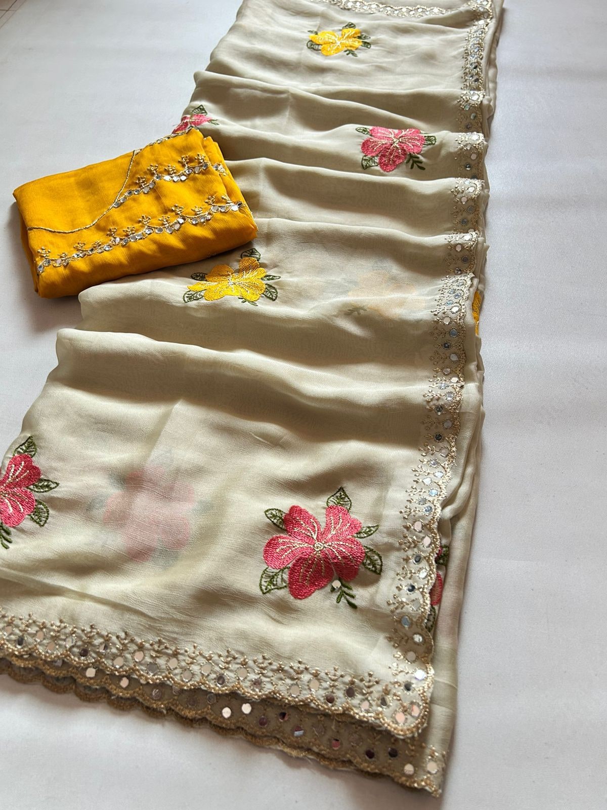 Peachmode Cream Embroidered Silk Blend Saree - Image 11