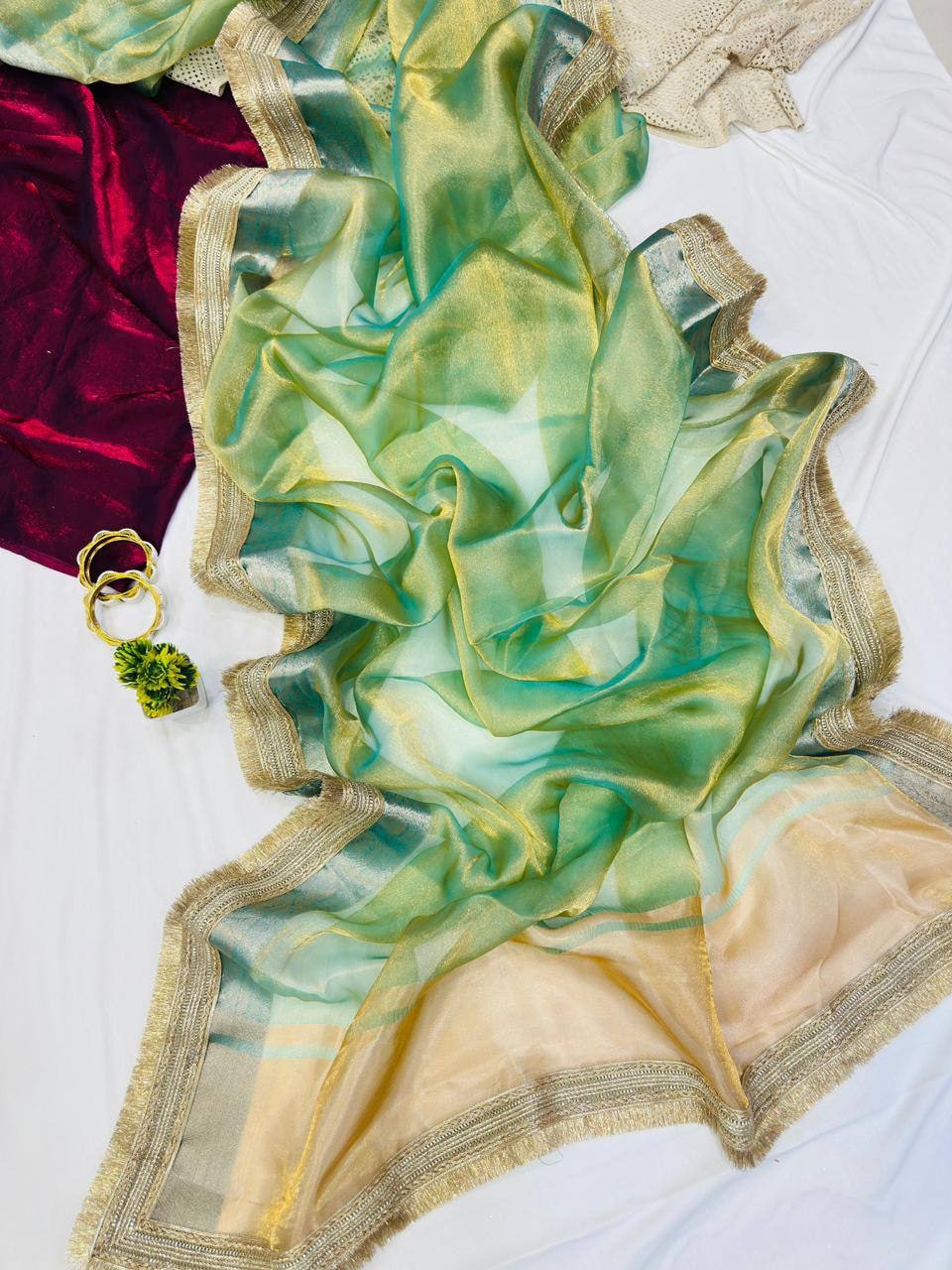 Peachmode Green Tissue Silk Shaded Saree - Image 4