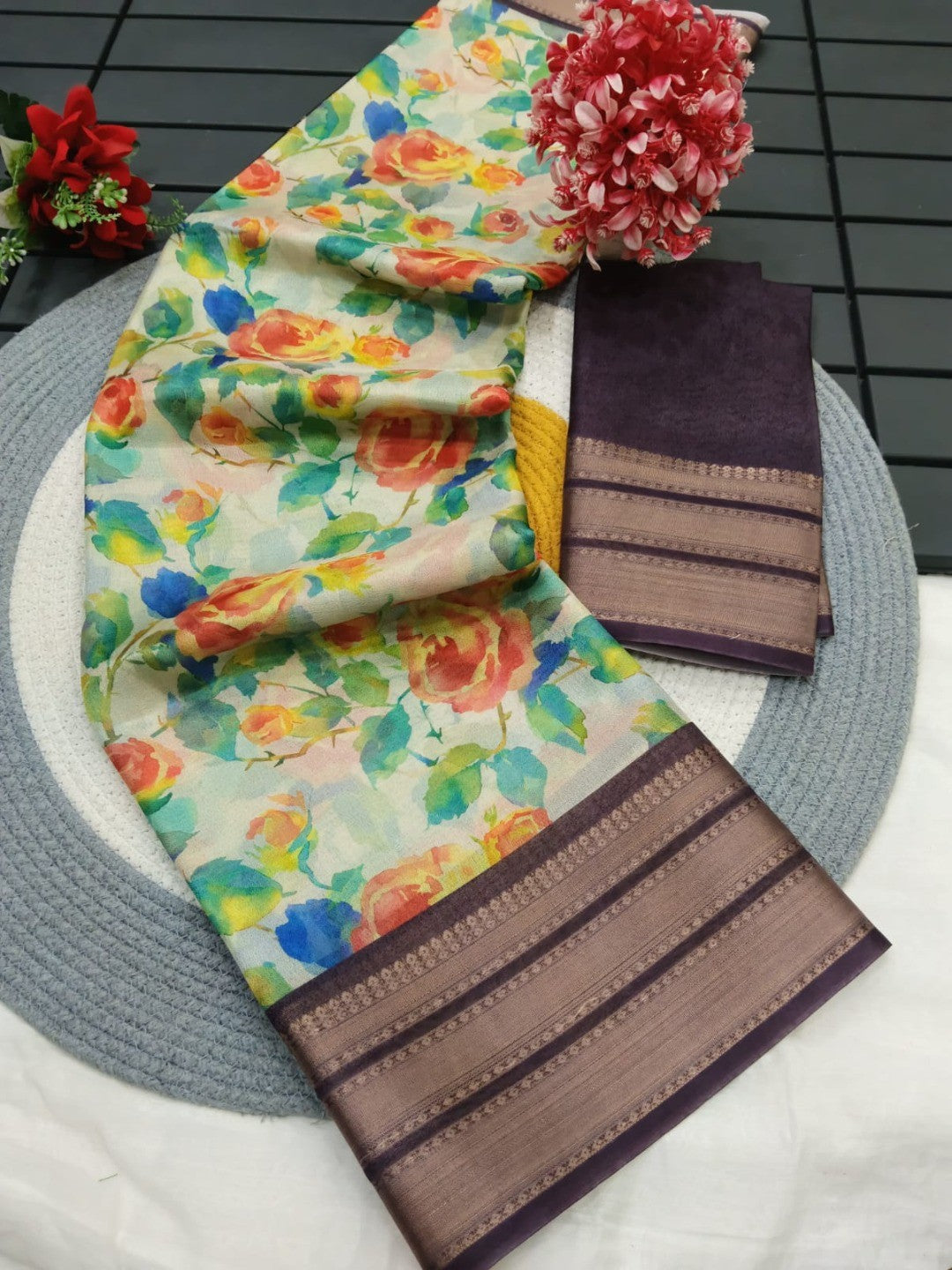 Peachmode Cream Purple Dola Silk Zari Border Saree - Image 5