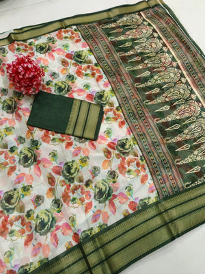 Peachmode Cream Green Dola Silk Zari Border Saree - Image 2