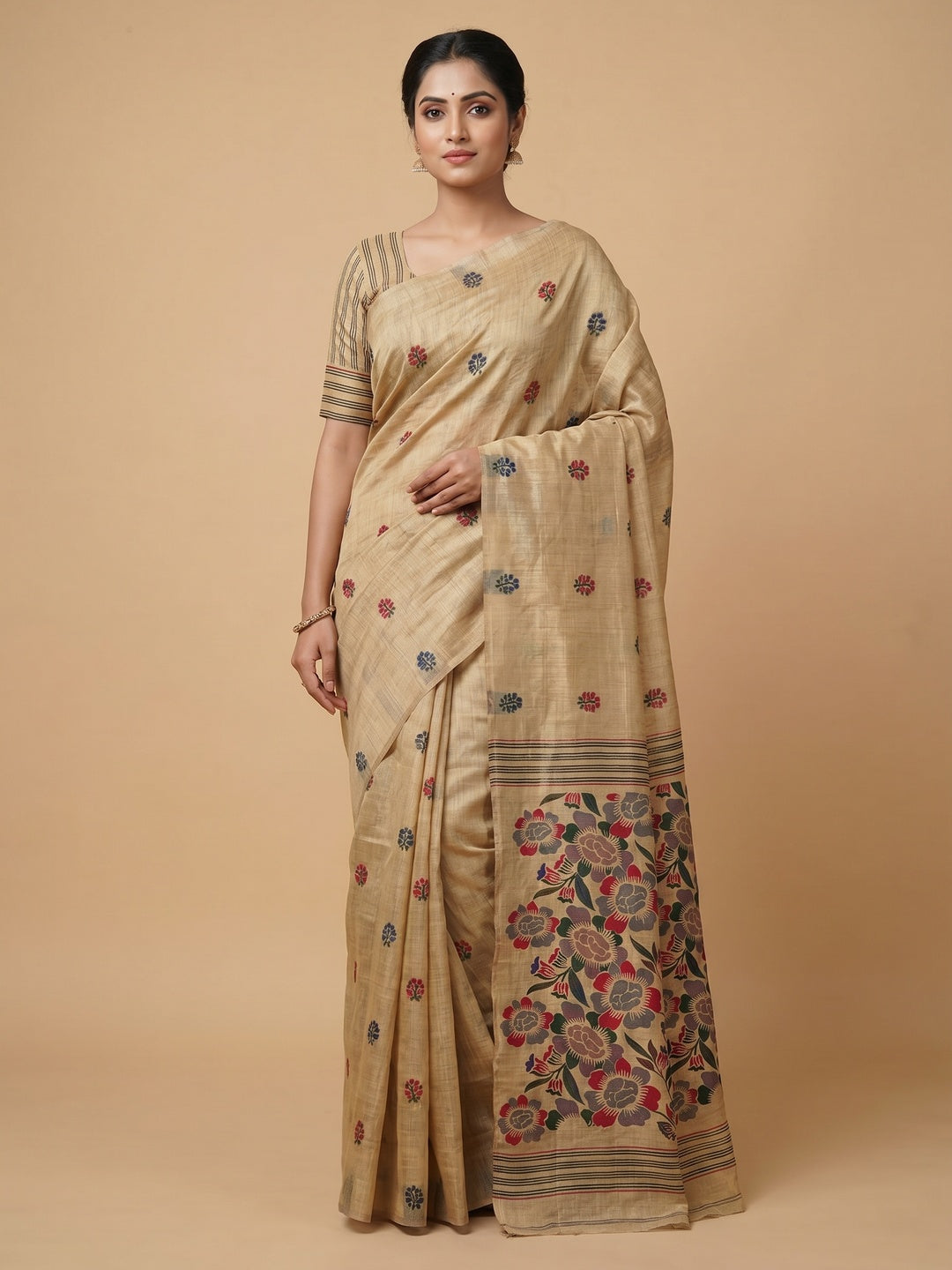 Peachmode Beige Jamdani Cotton Saree - Image 1
