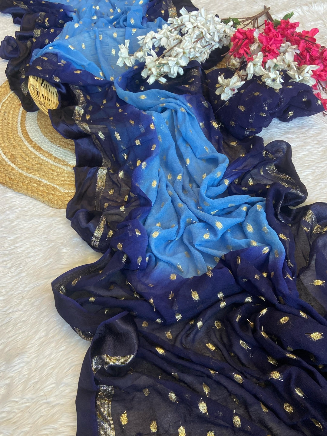 Peachmode Blue Viscose Butti Saree - Image 3