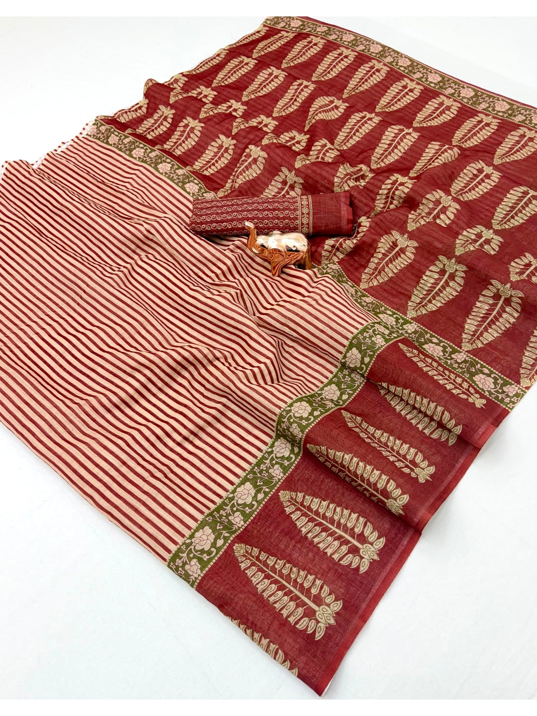 Peachmode Rust Soft Linen Saree - Lisa Linen - Image 2