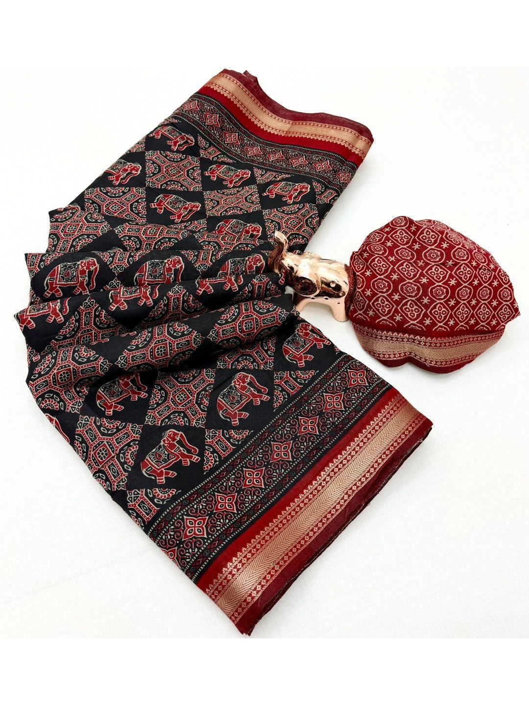Peachmode Black Mangalagiri Silk Saree - Design D - Image 4