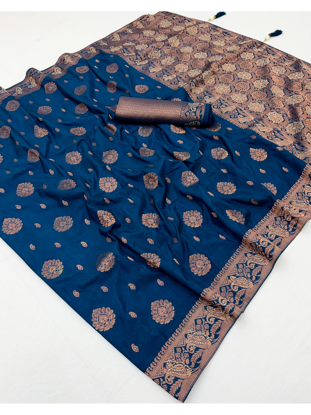Peachmode Blue Soft Dola Silk Zari Work Saree - Image 3