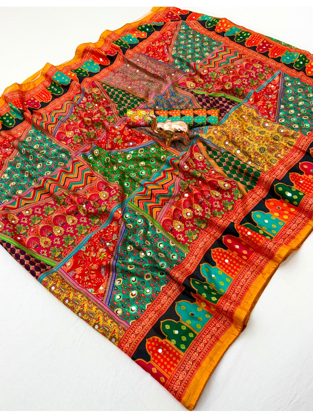 Peachmode Multicolor Chinon Silk Saree with Mirror Work - Image 2