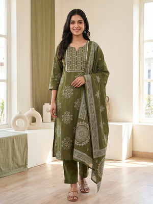 Green Cotton Embroidered Salwar Suit Set - Image 1