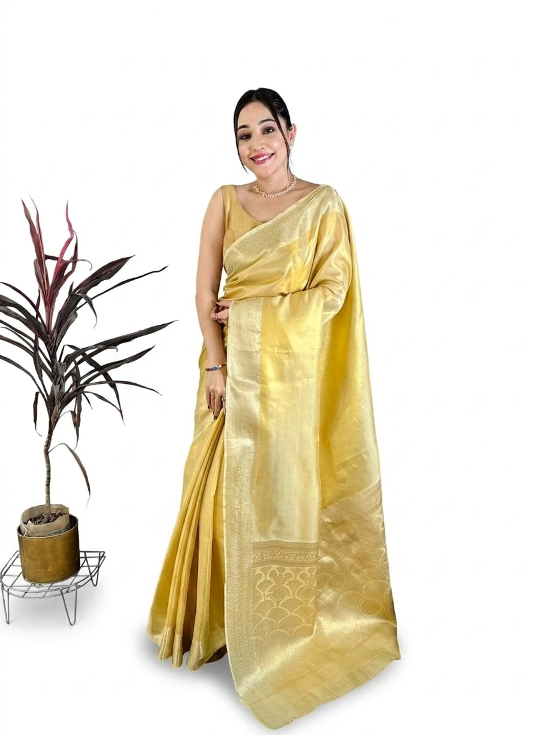 Peachmode Cream Banarasi Tissue Silk Zari Saree - Image 6