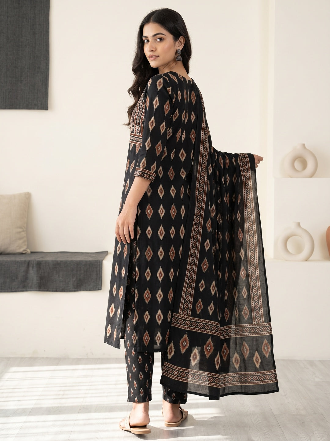 Black Cotton Ikat Printed Salwar Suit Set - Image 4
