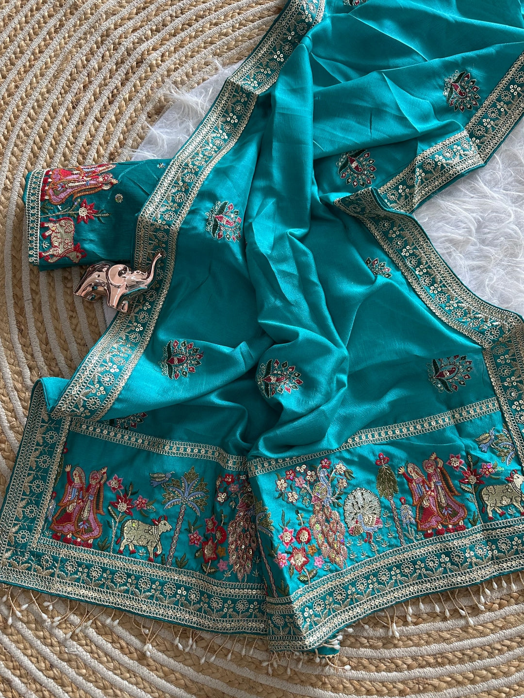 Peachmode Turquoise Art Silk Saree - Image 5