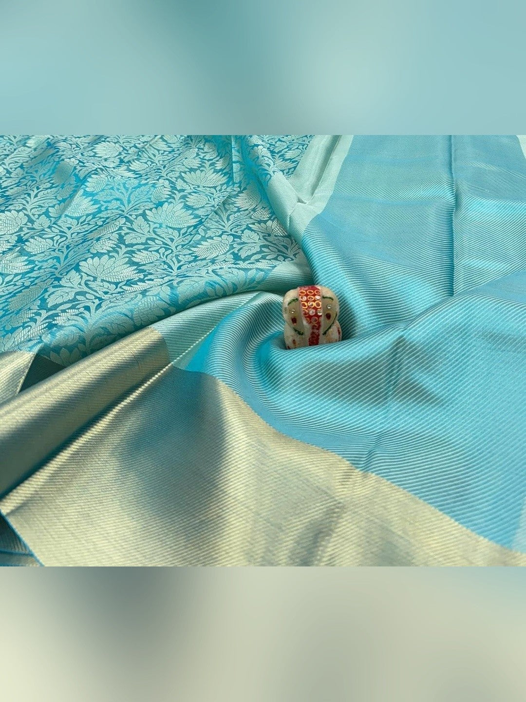 Peachmode Turquoise Zari Woven Saree - Image 6