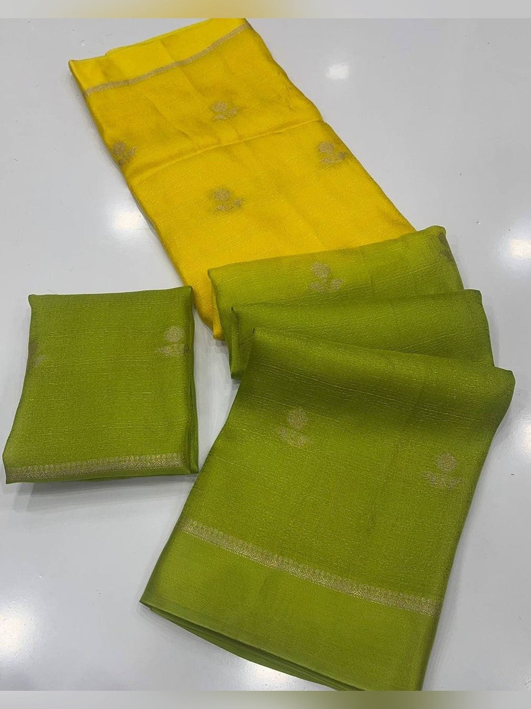 Peachmode Olive Viscose Khadi Silk Zari Saree - Image 2