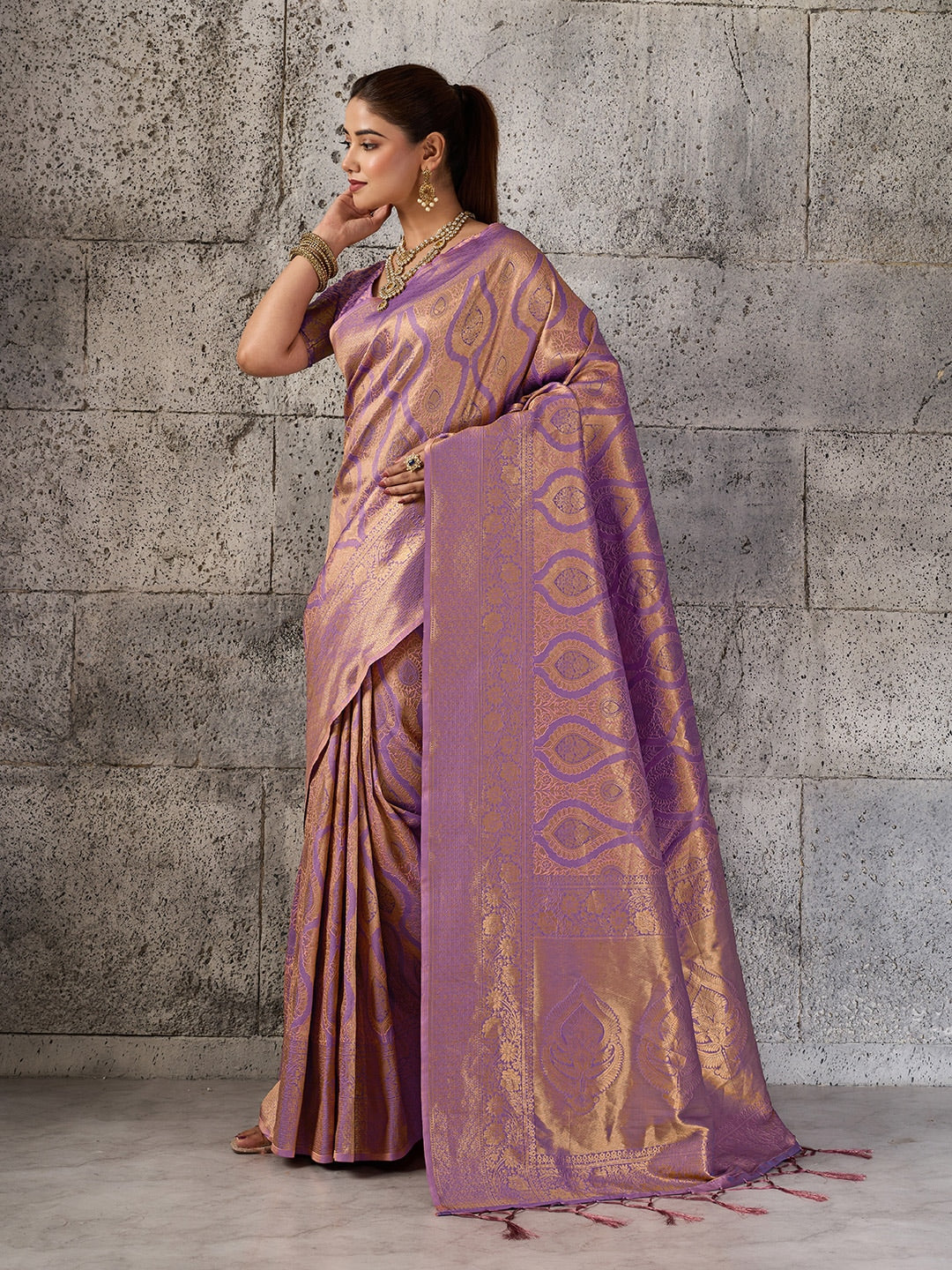 Peachmode Lavender Kanjivaram Silk Blend Saree - Image 2