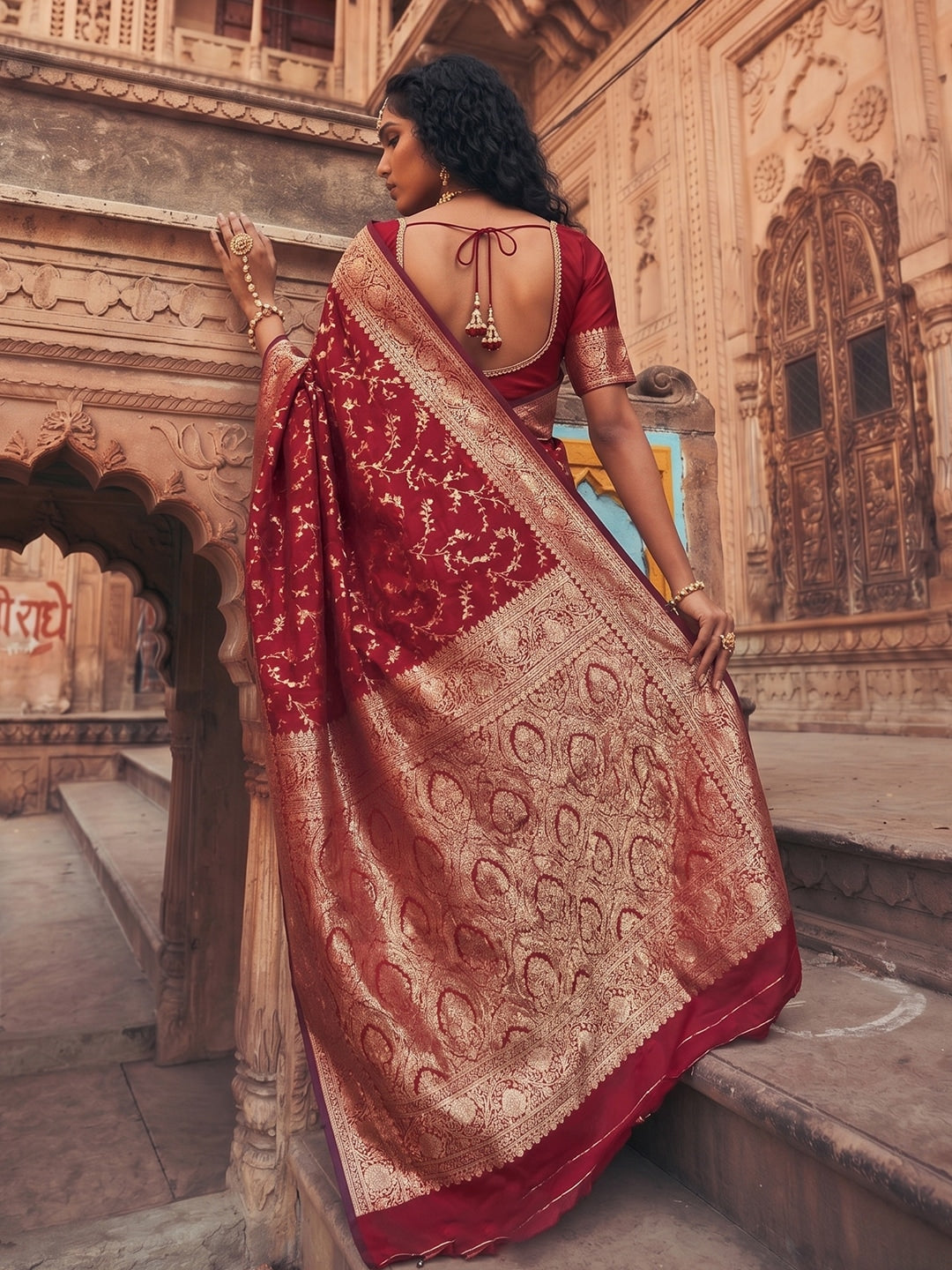 Peachmode Red Art Silk Woven Saree - Image 2