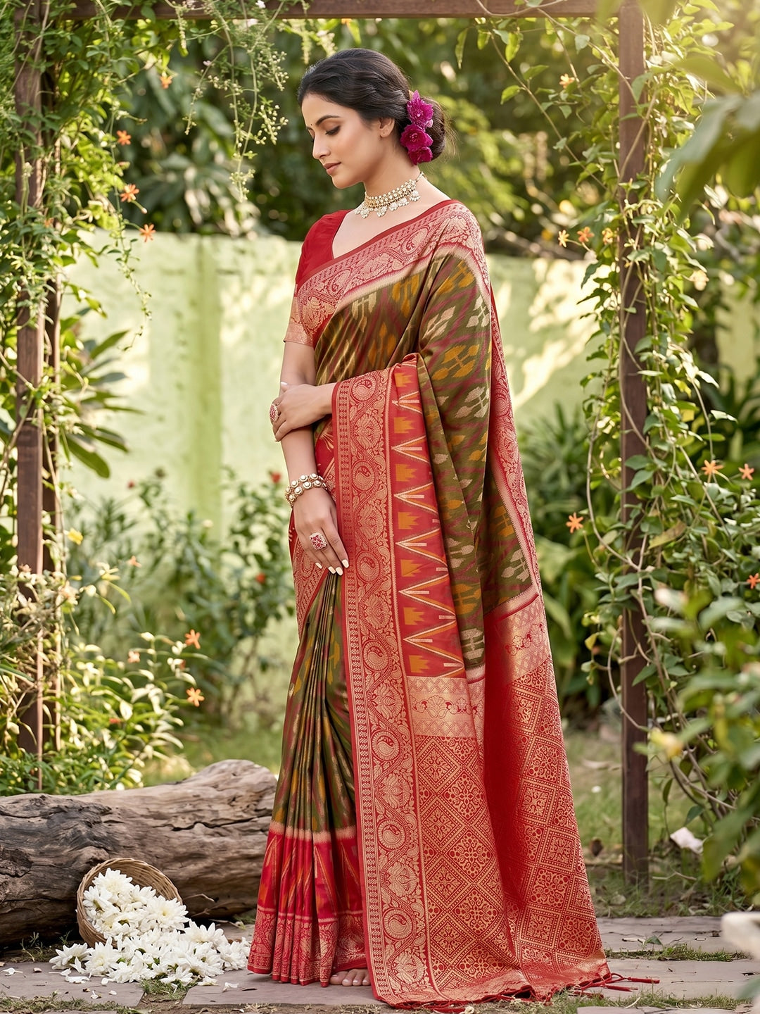 Peachmode Olive Soft Silk Woven Saree - Image 2
