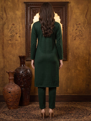 Elegant Bottle Green Woolen Straight Kurti for Cozy Winter Comfort - Image 2