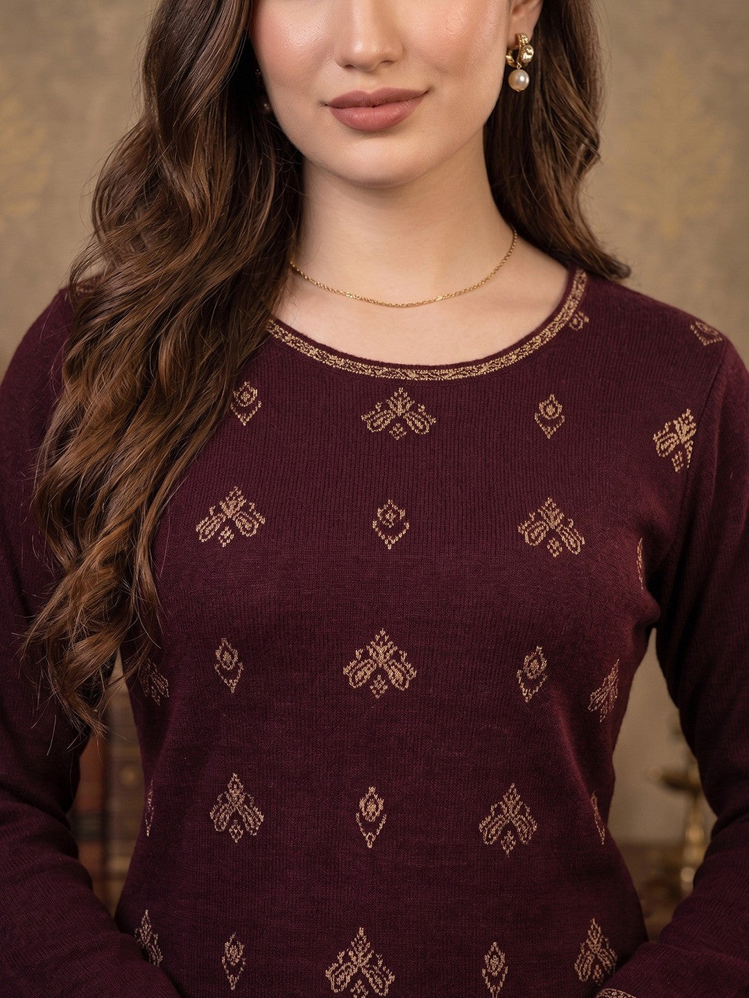 Elegant Dark Mauve Woolen Straight Kurti for Cozy Winter Comfort - Image 2
