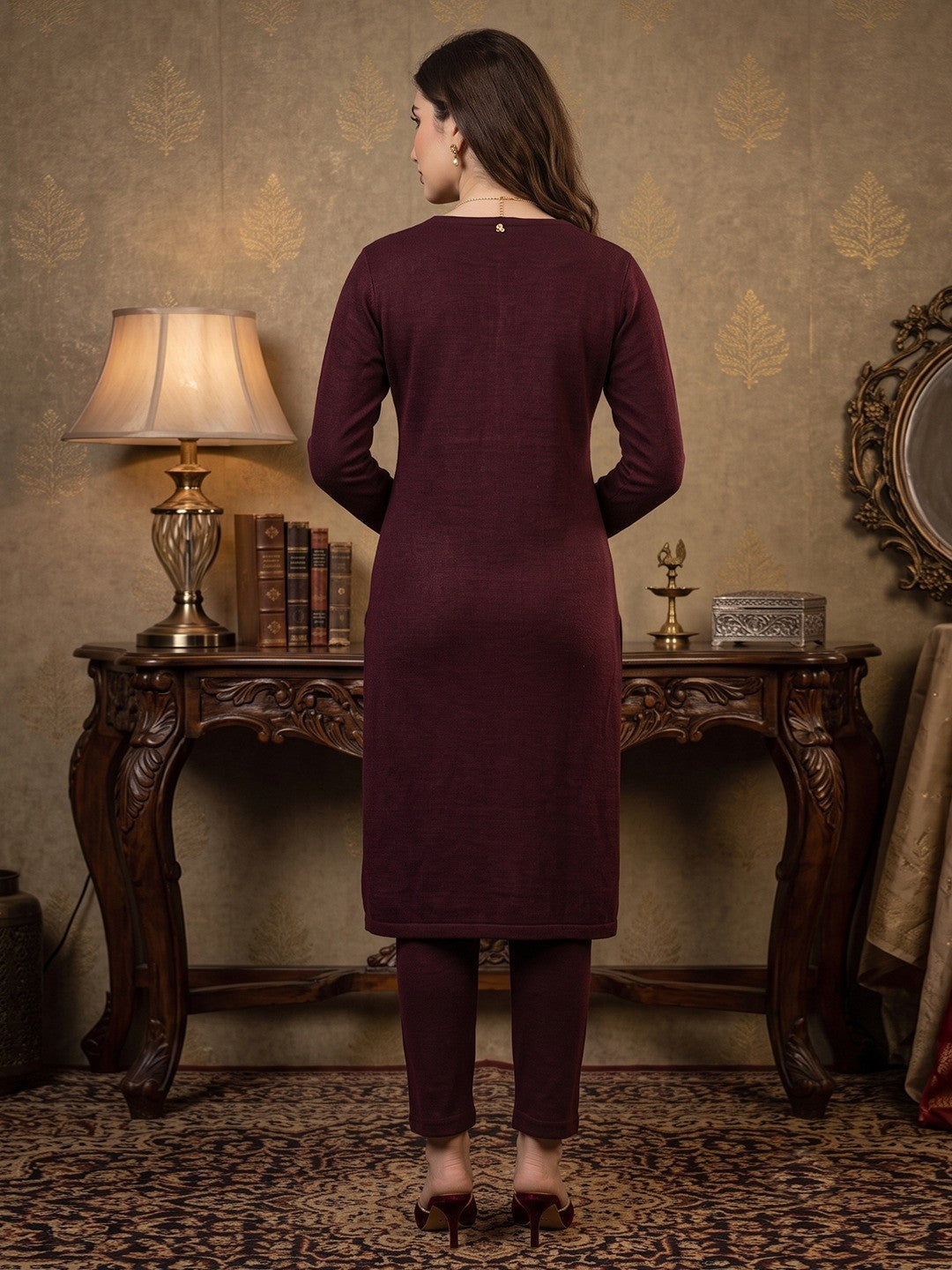 Elegant Dark Mauve Woolen Straight Kurti for Cozy Winter Comfort - Image 3