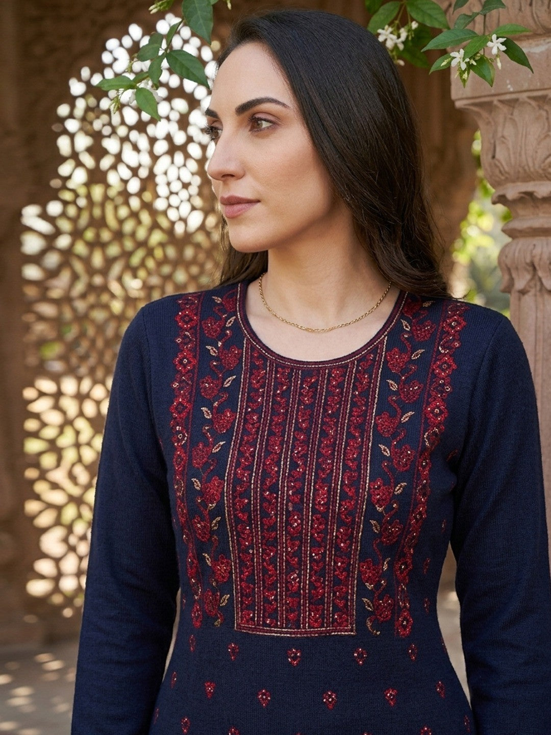 Elegant Navy Blue Woolen Straight Kurti for Cozy Winter Comfort - Image 3