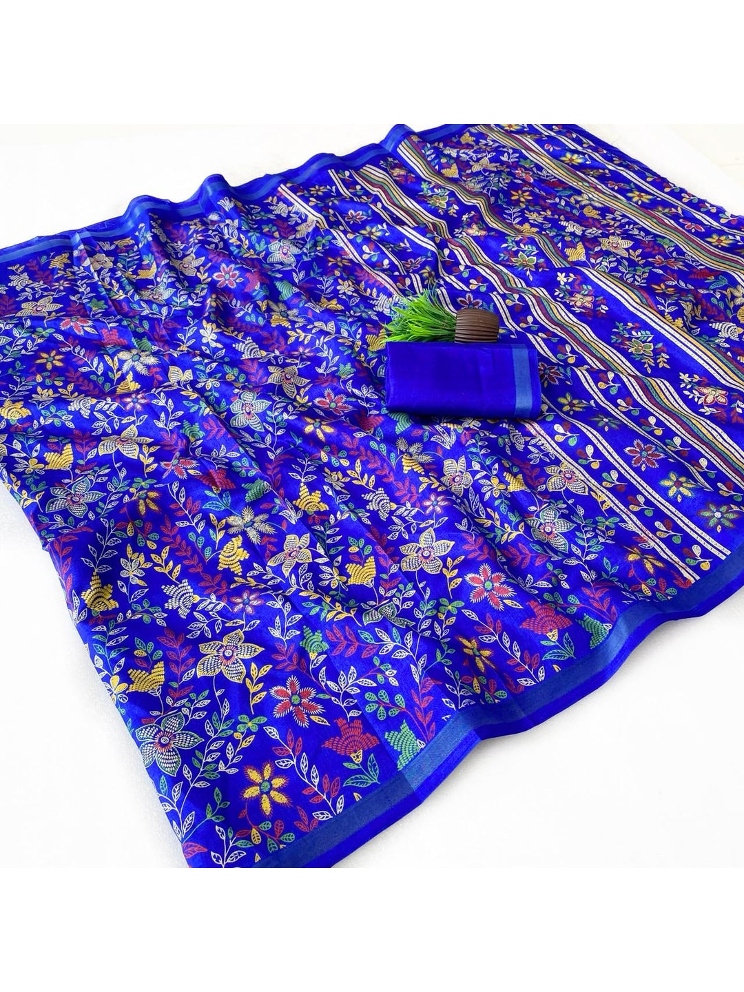 Peachmode Blue Mul Cotton Floral Printed Saree - Image 3