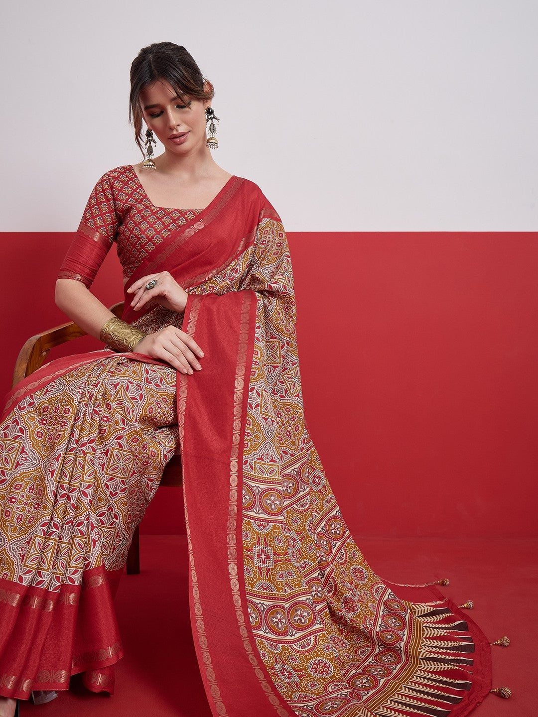 Peachmode Red Semi Modal Saree with Mirror Work - Image 7