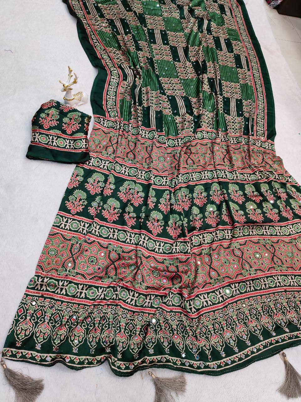 Peachmode Green Semi Gajji Ajrakh Mirror Work Silk Saree - Image 3