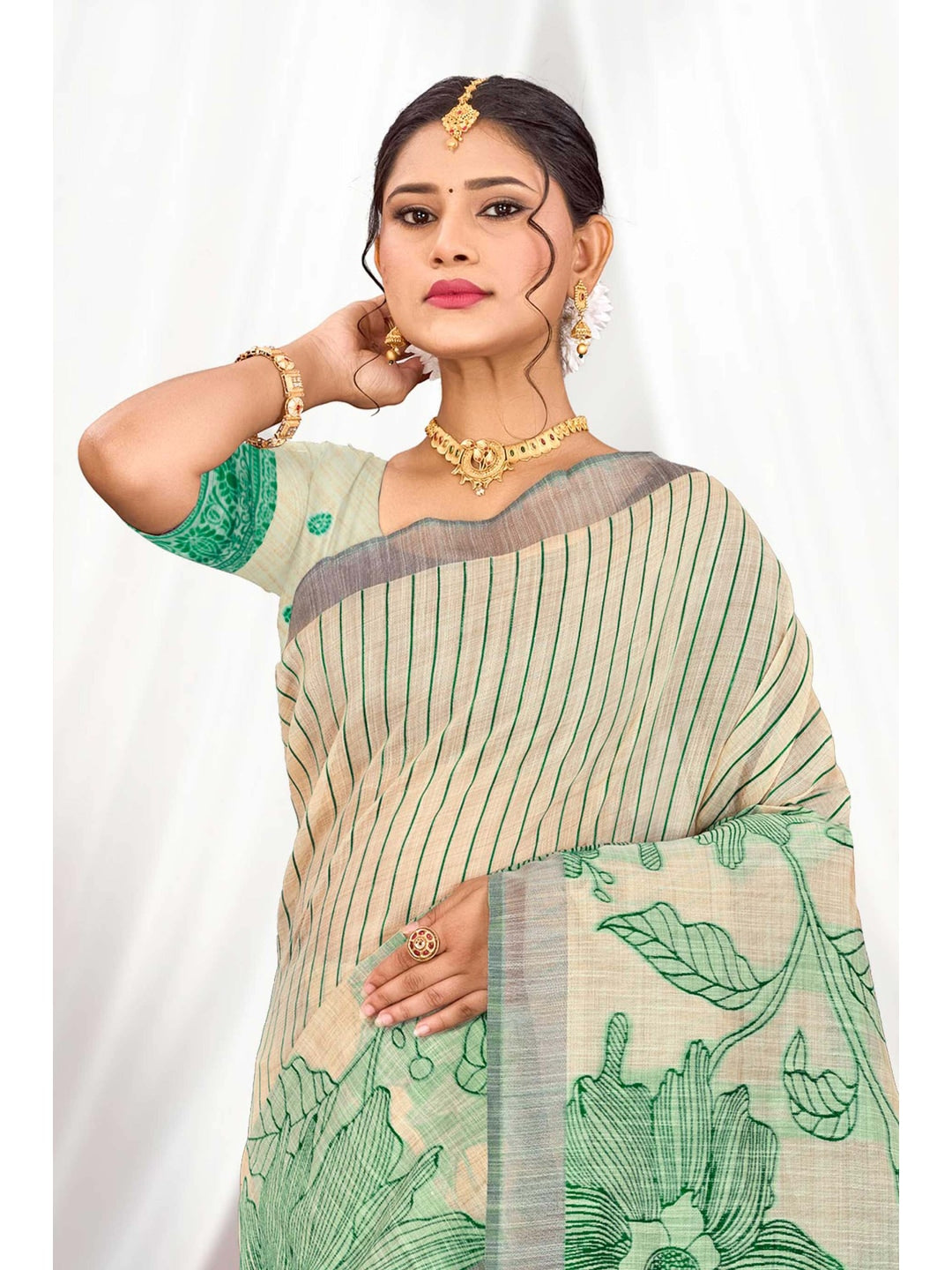 Peachmode Green Cotton Blend Aarika Cotton Saree - Image 2