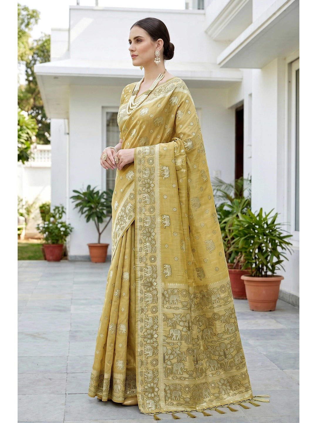 Peachmode Yellow Cotton Blend Aarna Saree - Image 3