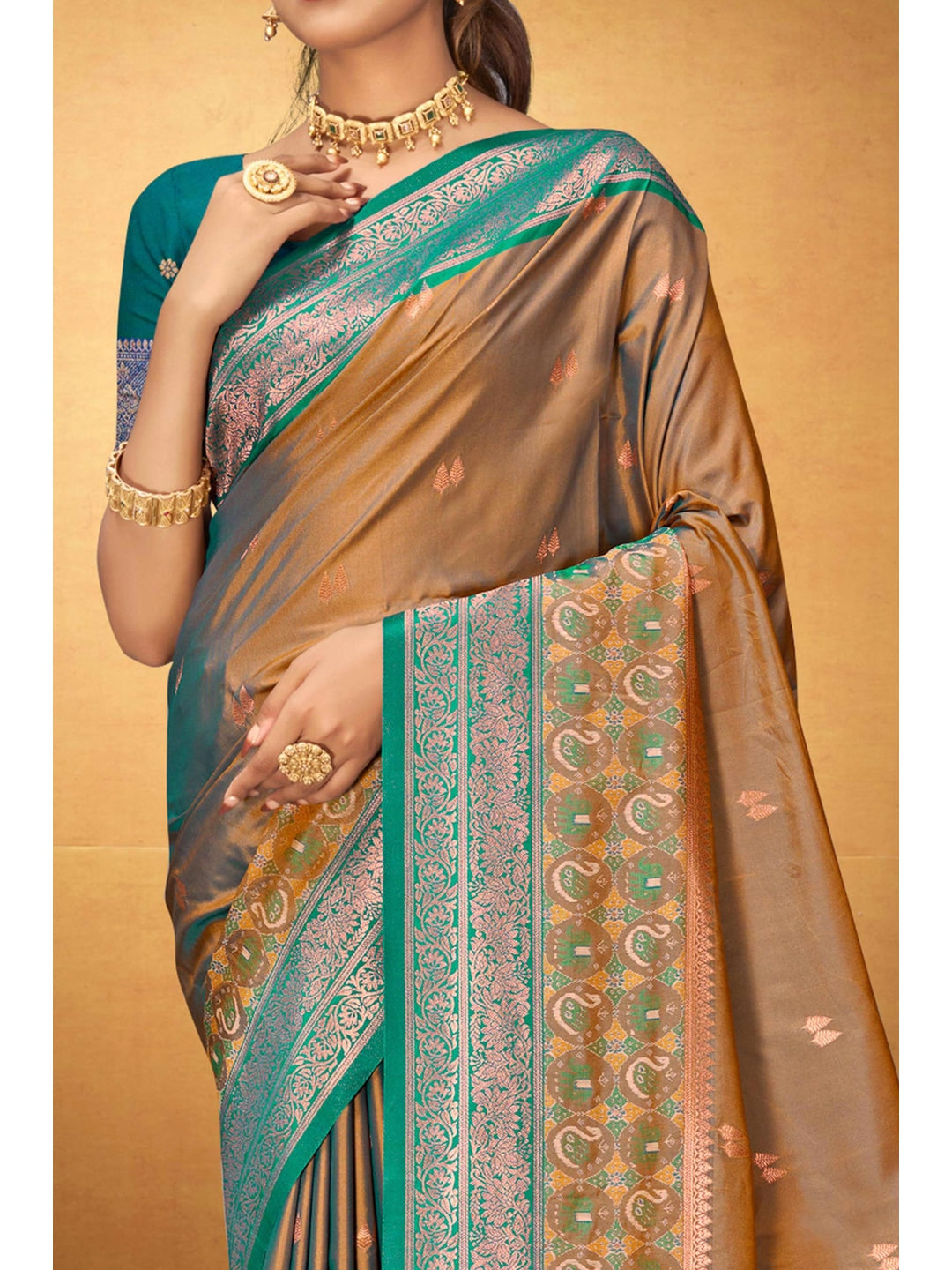 Peachmode Bronze Gold Silk Blend Adiksha SIlk Saree - Image 6