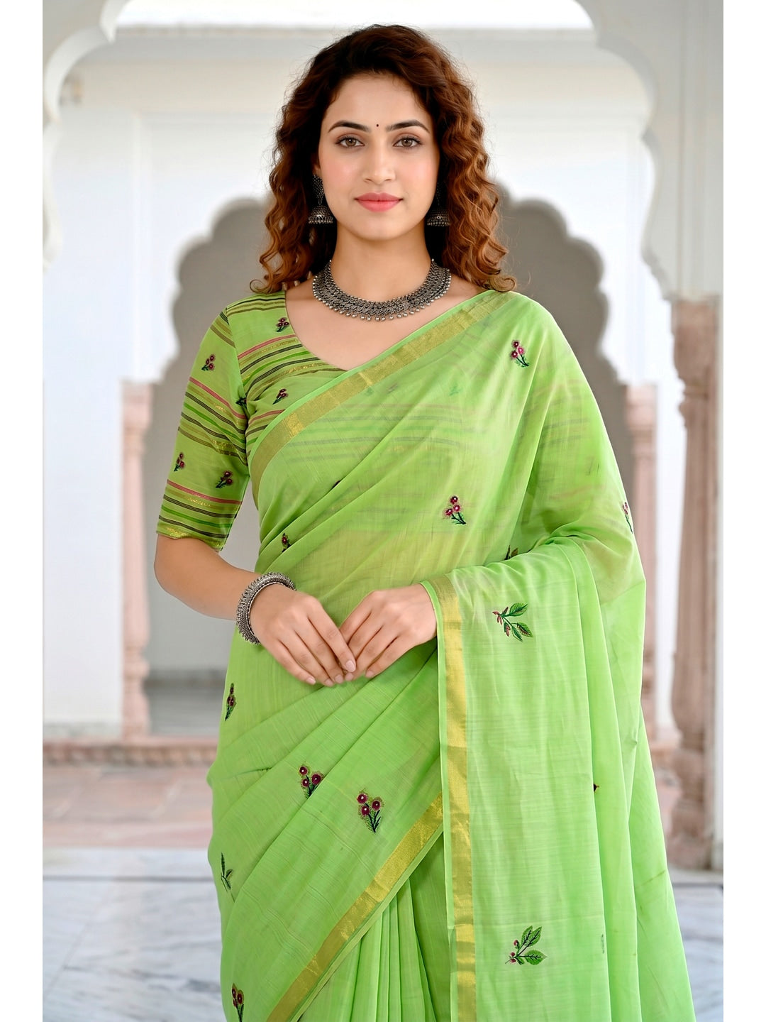 Peachmode Green Cotton Blend Mridula Saree - Image 2