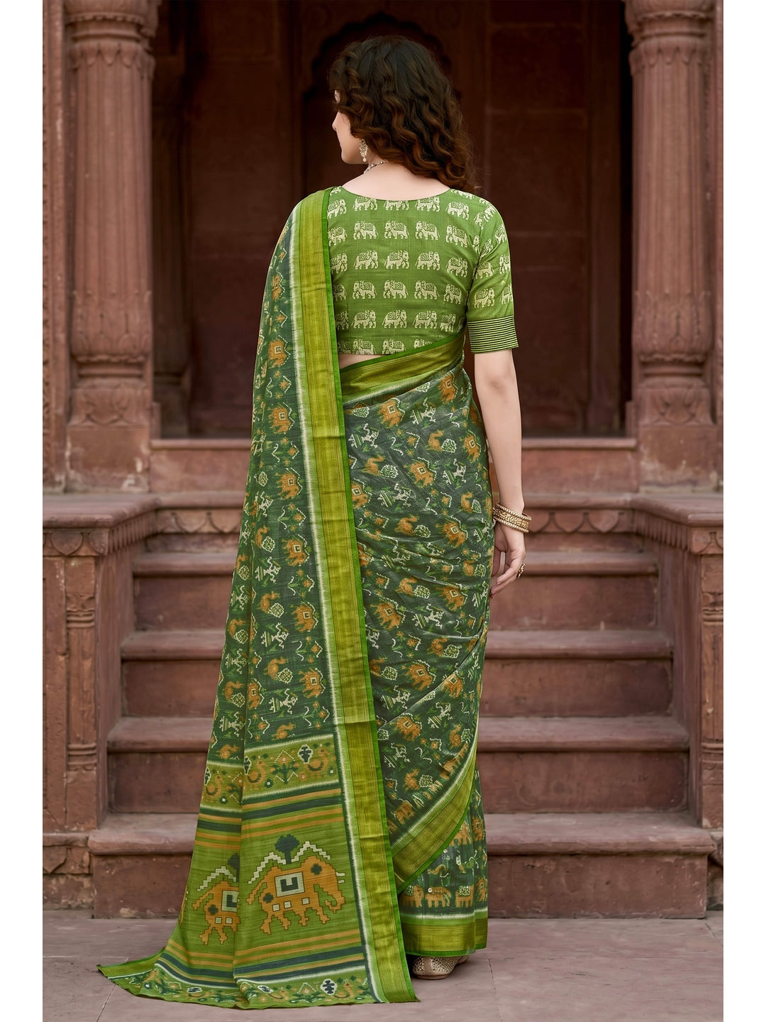 Peachmode Green Georgette Saree - Image 3