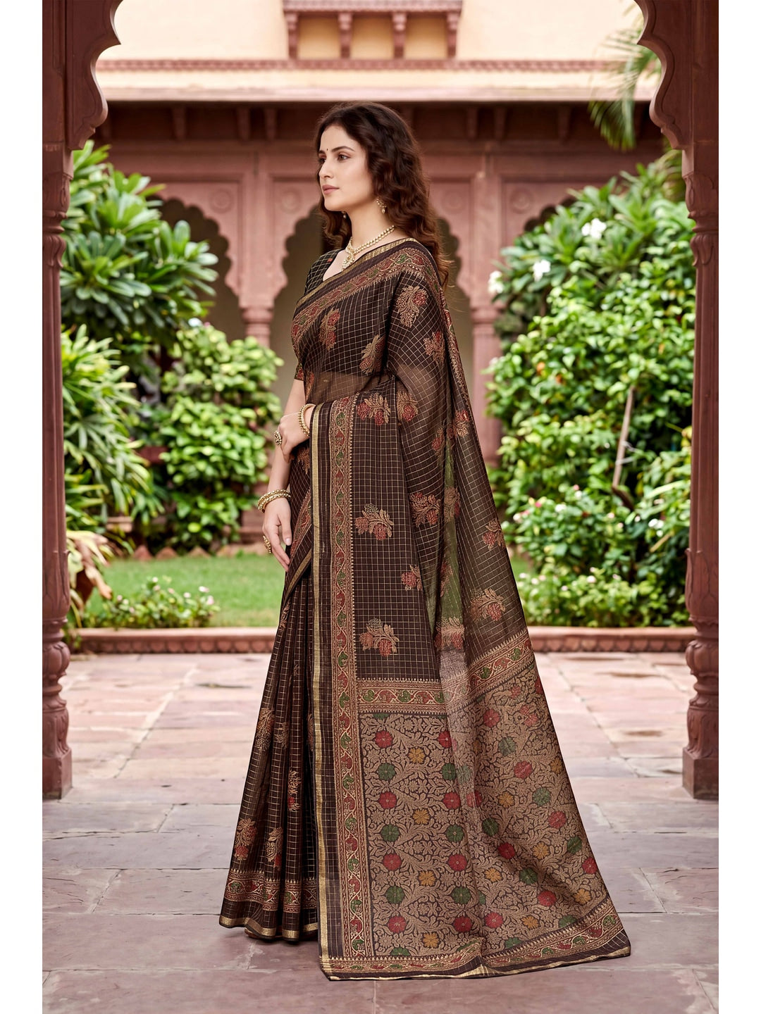 Peachmode Coffee Brown Georgette Saree - Image 3