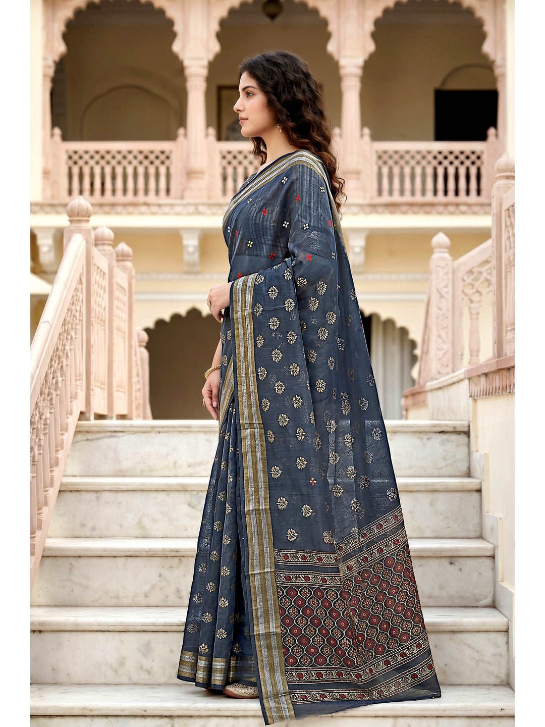 Peachmode Grey Georgette Saree - Image 3