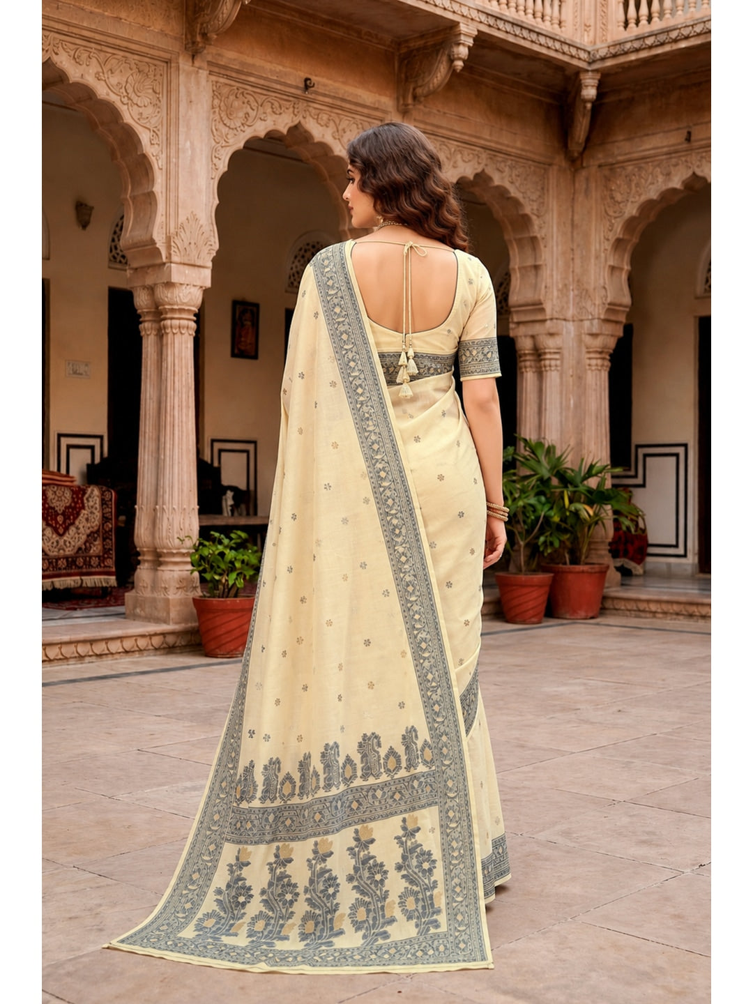 Peachmode Yellow Cotton Blend Urvi Cotton Saree - Image 5