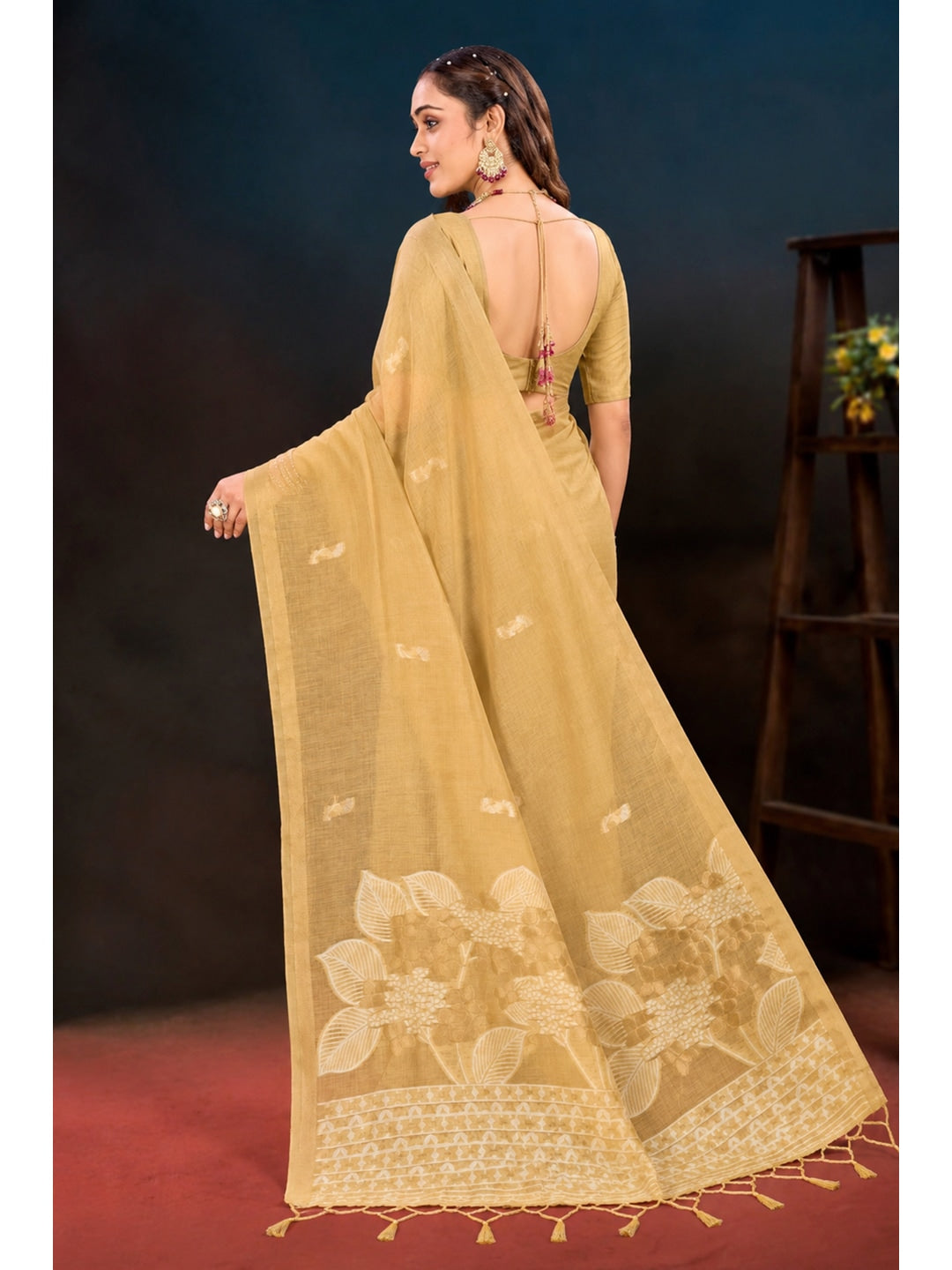 Peachmode Beige Cotton Blend Varnika Cotton Saree - Image 5